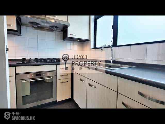 Stubbs Road - 150, Kennedy Road 07