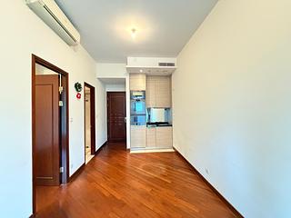 Wan Chai - The Avenue 02