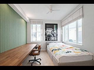 Chung Hom Kok - 8-14, Cape Road 10