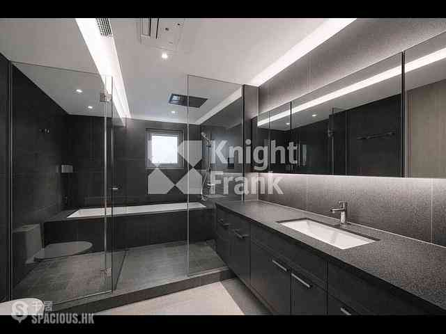 Chung Hom Kok - 8-14, Cape Road 14