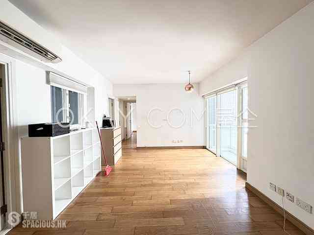 Soho - Centrestage 02