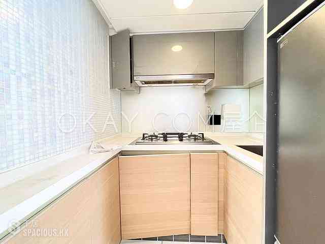 Soho - Centrestage 06