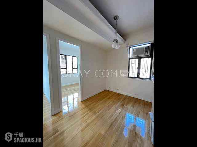 Sai Ying Pun - Golden Phoenix Court 02