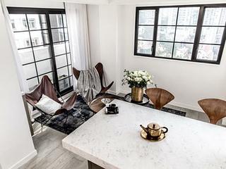 Soho - Caravan Court 03