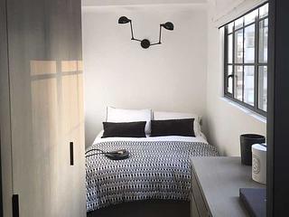 Soho - Caravan Court 08