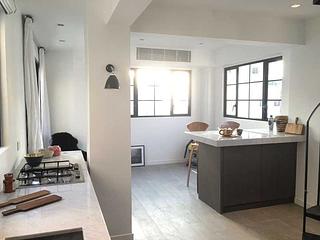Soho - Caravan Court 13