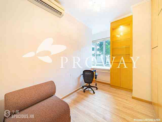 Mid Levels Central - Tregunter Tower 3 09