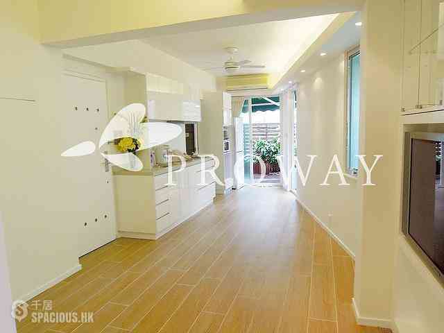 Sai Ying Pun - Orlins Court 03