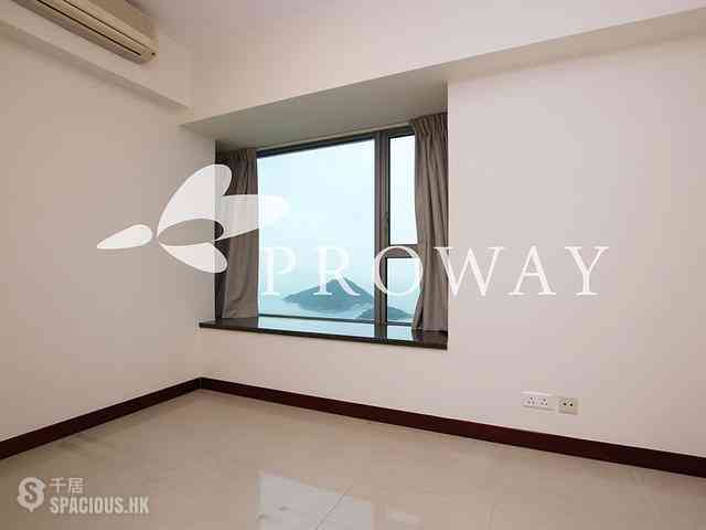 Kennedy Town - The Merton 05