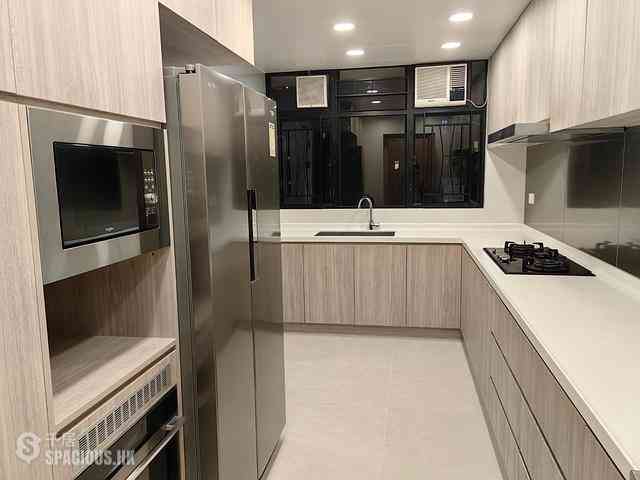 Mid Levels Central - Clovelly Court Block 1 13