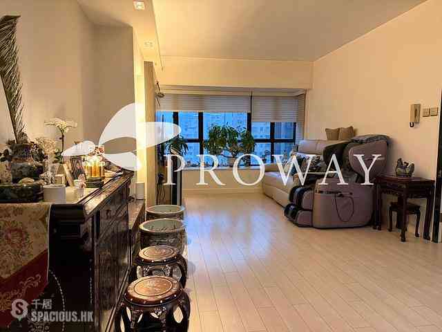 Mid Levels Central - The Grand Panorama 01
