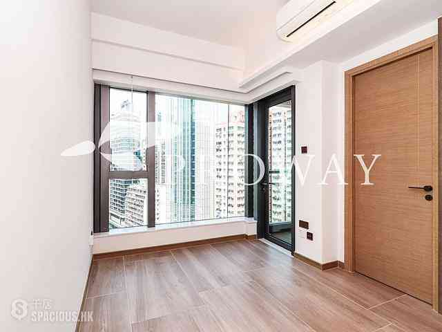 Sai Ying Pun - One・Artlane 03