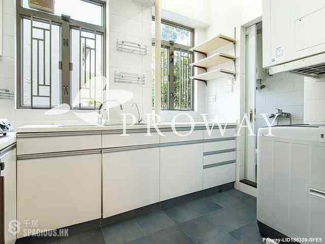 Pok Fu Lam - Bisney Villas 10