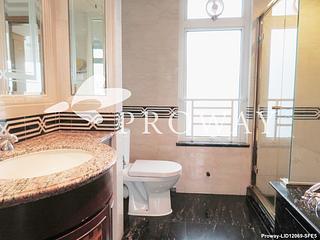 Clear Water Bay - Hillview Court 06