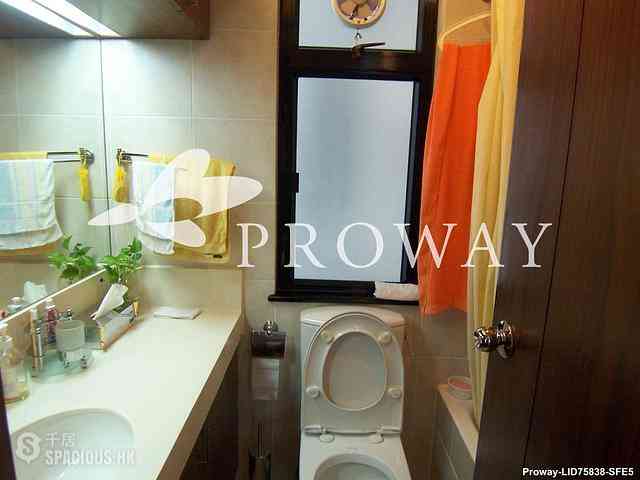 Quarry Bay - Royal Terrace 08