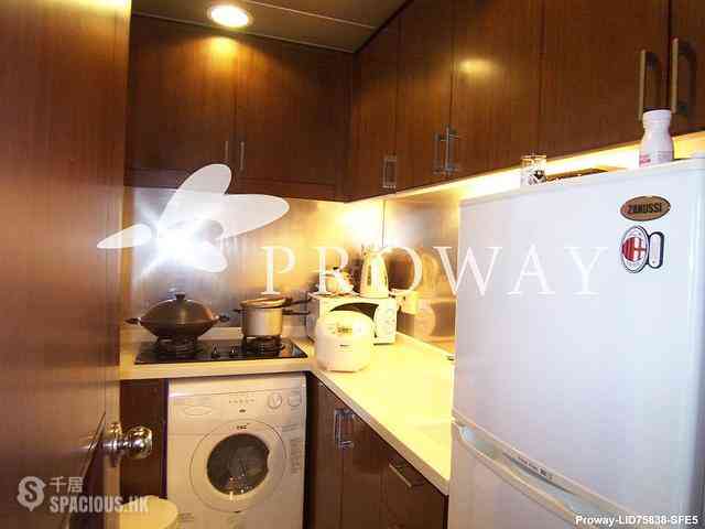 Quarry Bay - Royal Terrace 09