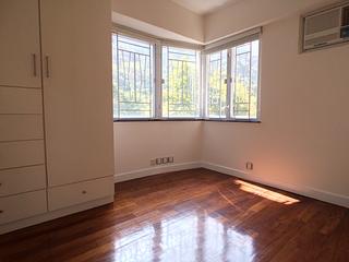 Mid Levels East - Grandview Tower Block B 05