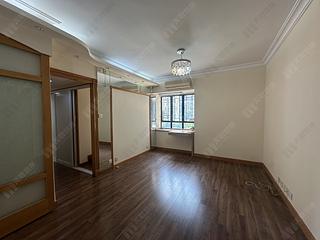 Mid Levels Central - Robinson Heights Block 1 05
