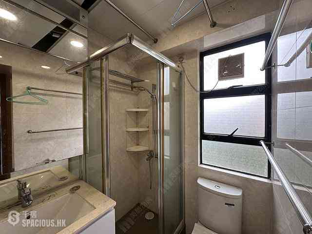 Mid Levels Central - Robinson Heights Block 1 08
