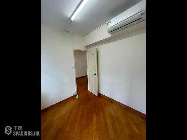 Shau Kei Wan - Tuck Wun Mansion 02