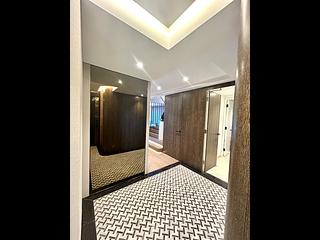 The Peak - Mountain View Block 27, Plantation Road 05