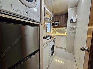 Wan Chai - Phoenix Court Block 2 08
