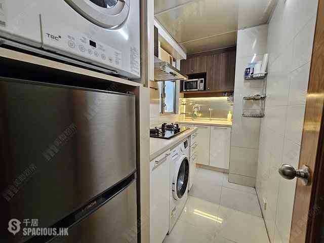 Wan Chai - Phoenix Court Block 2 08