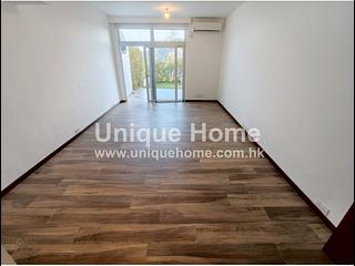 Chung Hom Kok - 30, Cape Road 03