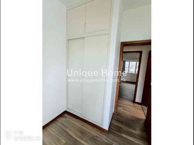 Chung Hom Kok - 30, Cape Road 08
