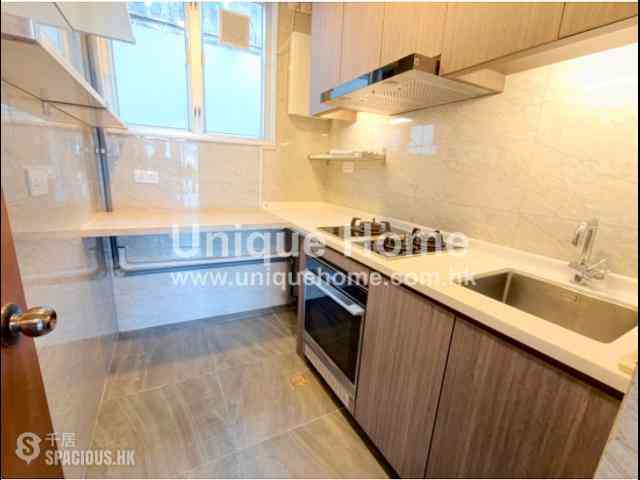 Chung Hom Kok - 30, Cape Road 13