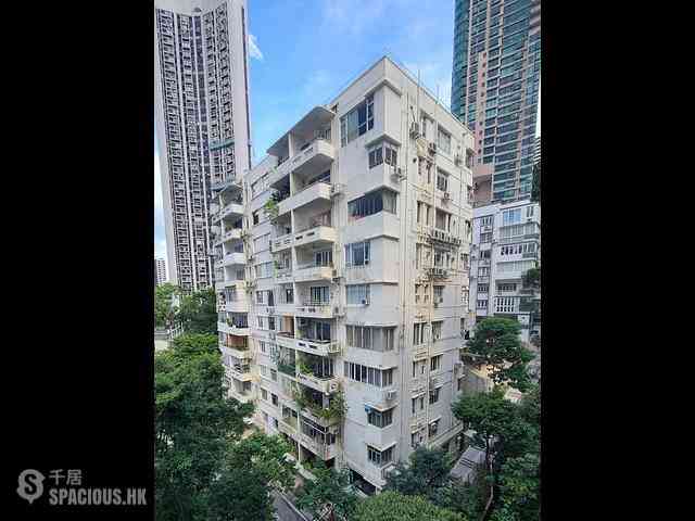 Mid Levels Central - Best View Court Block 66, Macdonnell Road 11