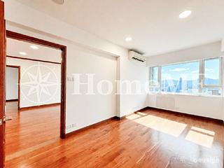 Braemar Hill - Sky Scraper 13