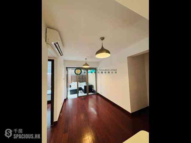 Wan Chai - The Morrison 01