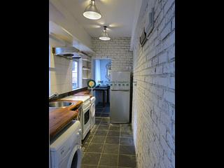 Poho - 20, Square Street 03