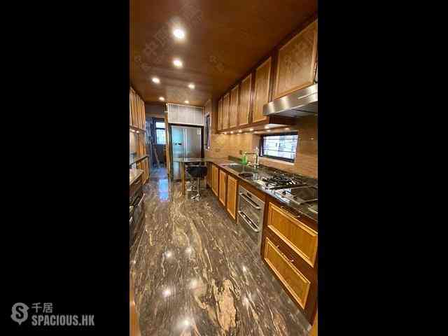 Mid Levels Central - Regal Crest 03