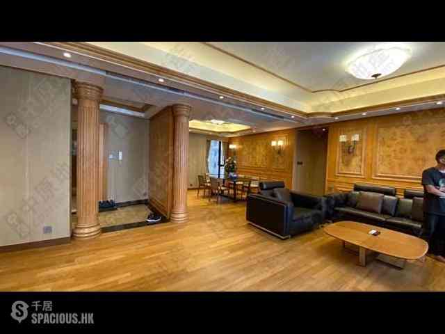 Mid Levels Central - Regal Crest 05