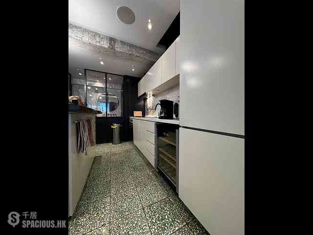Sheung Wan - Central House 08