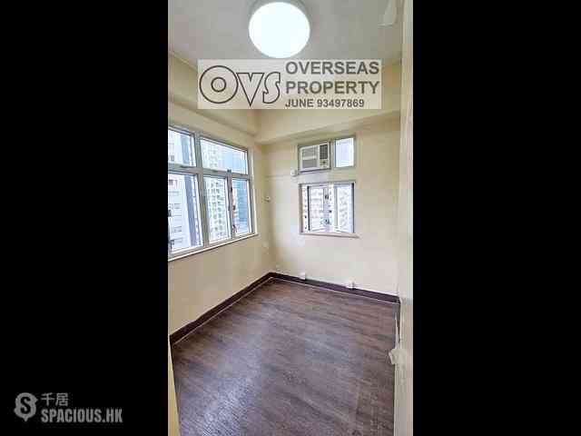 Wan Chai - Chiu Hin Mansion 11