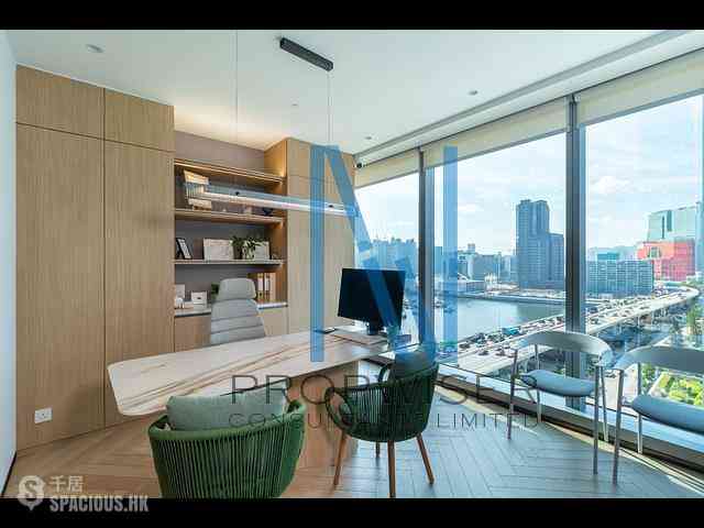 Kwun Tong - C-Bons International Center 05