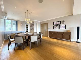 Stubbs Road - Evergreen Villa 09
