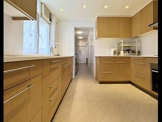 Stubbs Road - Evergreen Villa 13