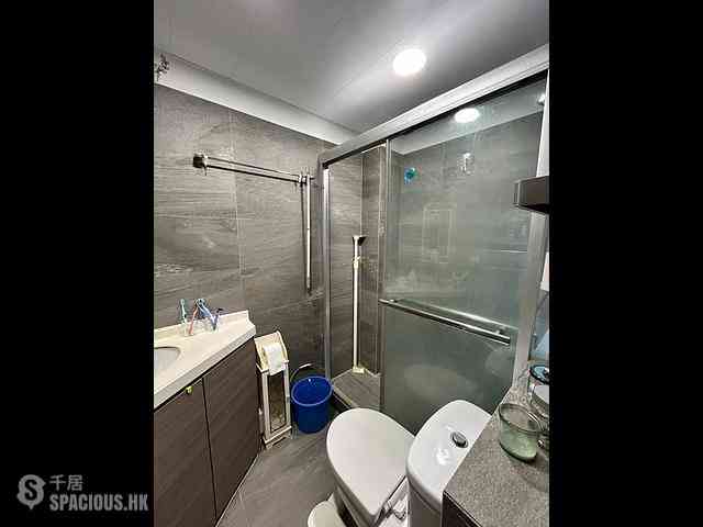 Sheung Wan - Kam Fai House 12