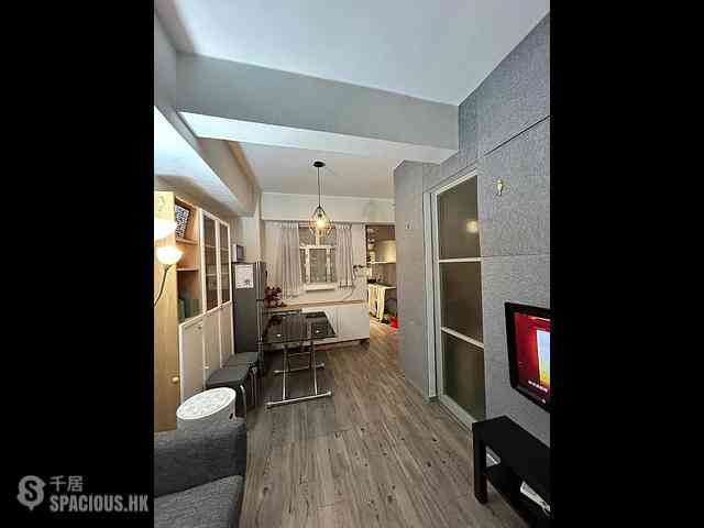 Sheung Wan - Kam Fai House 16