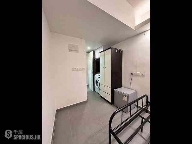 Jordan - Man Yuen Building 02