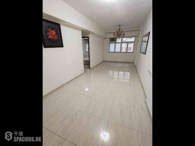 North Point - Metropole Building 03