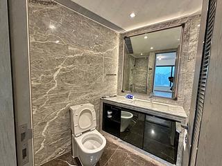 Wong Chuk Hang - The Southside Phase 3B Blue Coast Tower 1A 06