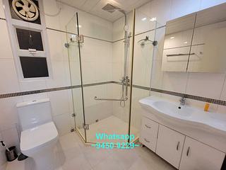 Sheung Wan - 185, Wing Lok Street 04