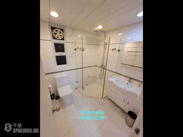 Sheung Wan - 185, Wing Lok Street 08