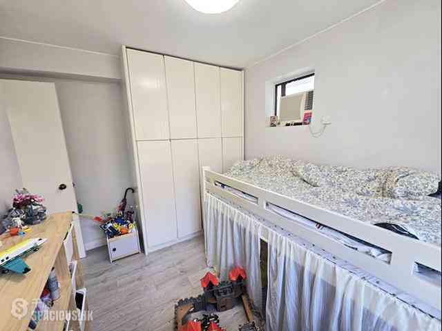 Discovery Bay - Discovery Bay Phase 5 Greenvale Village Greenburg Court (Block 2) 2 08