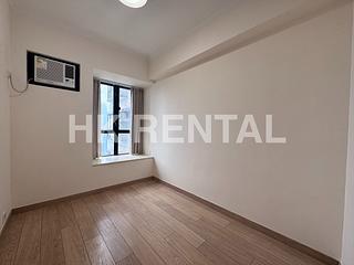 Mid Levels Central - Vantage Park 11
